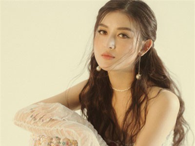 Á hậu Huyền My tiết lộ vẫn đang độc thân