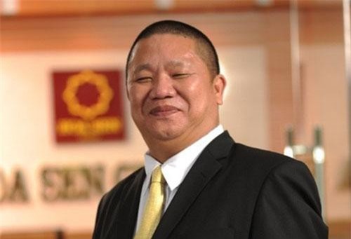 Thu nhập gây “sốc” của “ông trùm” tôn thép Việt