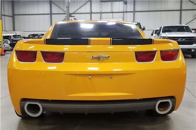 Nhìn lại dàn xe Chevrolet Camaro “đóng vai” Bumblebee trong phim Transformers ảnh 3