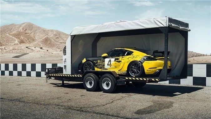 Sở hữu xe đua Porsche 718 Cayman GT4 Clubsport với giá “chỉ” 3,54 tỷ ảnh 5