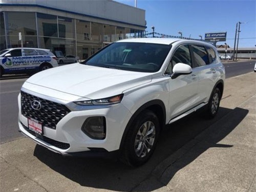 XE HOT QUA ẢNH (5/1): Bảng giá xe Isuzu tháng 1, Hyundai Santa Fe 2019 full option về VN