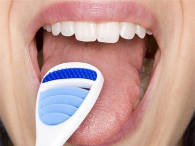 5 thói quen gây hôi miệng nhiều người thường xuyên mắc phải