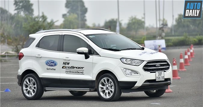 Ford EcoSport lập kỷ lục bán hàng, quyết đấu Hyundai Kona. Trong tháng cuối cùng năm 2018, Ford Việt Nam bán được 623 xe EcoSport ra thị trường và đạt doanh số tốt nhất kể từ khi có mặt tại Việt Nam. (CHI TIẾT)
