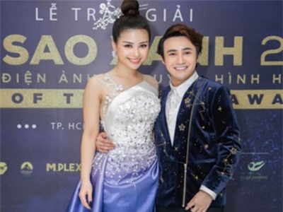 Dương Hoàng Yến đẹp hút mắt, sánh đôi cùng Huỳnh Lập trên thảm đỏ