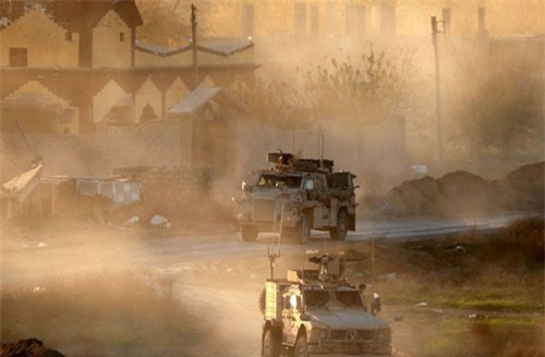 Hai đặc nhiệm Anh trúng tên lửa của IS ở Syria