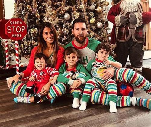 Cận cảnh kỳ nghỉ năm mới cho thấy Messi “làm hết sức, chơi hết mình”