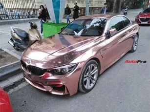 BMW 4-Series mui trần diện bộ cánh chrome vàng hồng đón Tết tại Hà Nội
