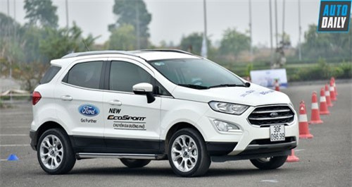Ford EcoSport lập kỷ lục bán hàng, quyết đấu Hyundai Kona