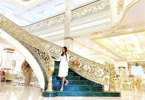 Phô bày cuộc sống giàu sang, Lan Khuê nhận những bình luận "đau bụng" từ cư dân mạng