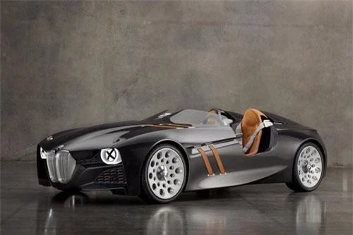 2. BMW 328 Hommage 2011.