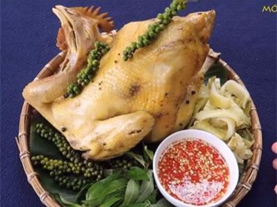 CLIP: Hướng dẫn làm món gà hấp tiêu xanh thơm ngon