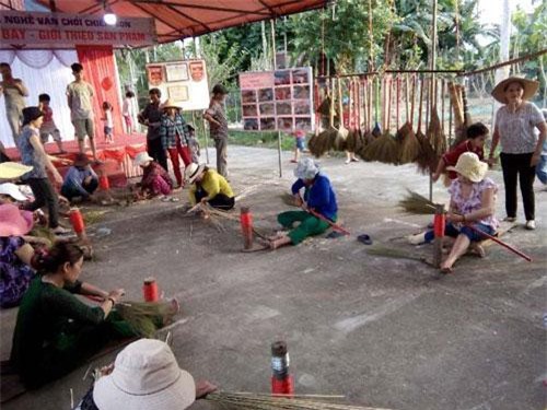 Quảng Nam: Cả làng khấm khá nhờ thứ nhà giàu, nhà nghèo đều dùng