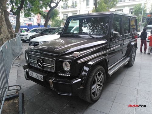 Vua địa hình Mercedes-AMG G63 biển "sinh tài lộc phát" của đại gia Hà Nội