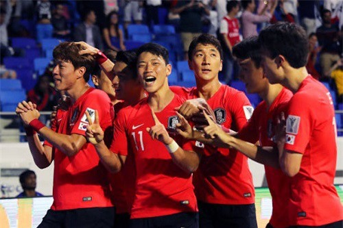 CLIP: Hàn Quốc nhọc nhằn hạ Philippines