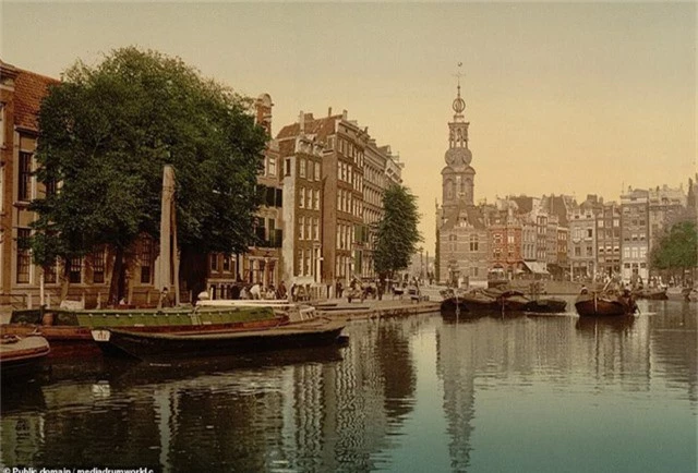  Tòa tháp Mint Tower, Amsterdam, Hà Lan. 