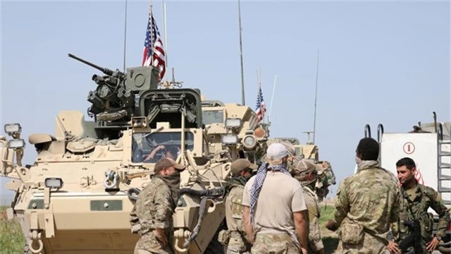 Mỹ nêu điều kiện rút quân khỏi Syria - Ảnh 1.