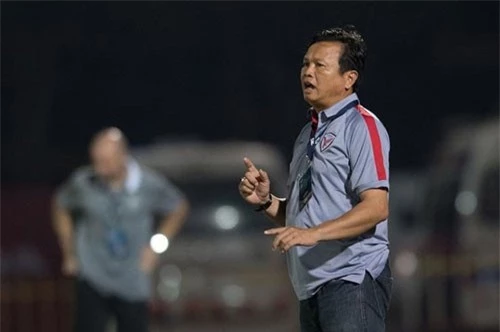 Tân HLV Sirisak Yodyardthai hứa sẽ khiến người hâm mộ bóng đá Thái Lan cảm thấy hạnh phúc với thứ bóng đá mà Đội tuyển trình diễn ở 2 trận đấu còn lại tại vòng bảng VCK Asian Cup 2019.