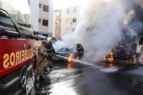 Brazil điều binh sỹ ngăn chặn bạo loạn