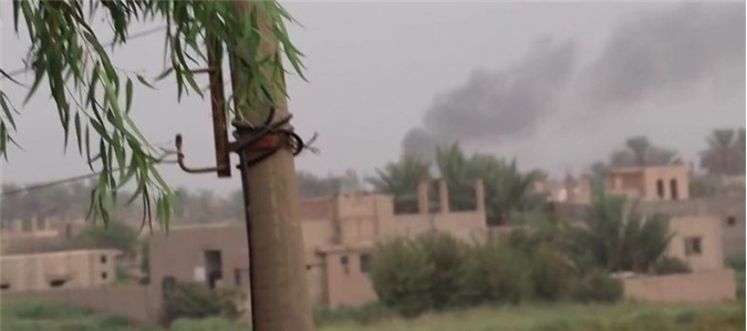 Syria: Lợi dụng thời tiết xấu, IS giáng đòn ác liệt vào SDF Deir Ezzor 