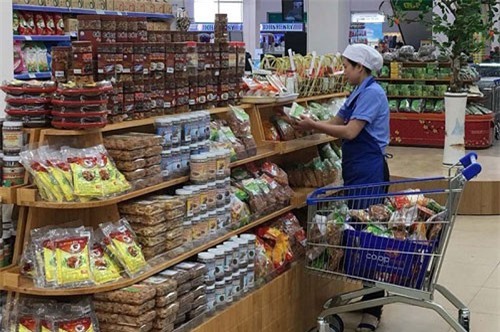 BẢN TIN TÀI CHÍNH - KINH DOANH: Cam kết không tăng giá hàng hóa dịp Tết, xuất khẩu cà phê có thể gặp khó