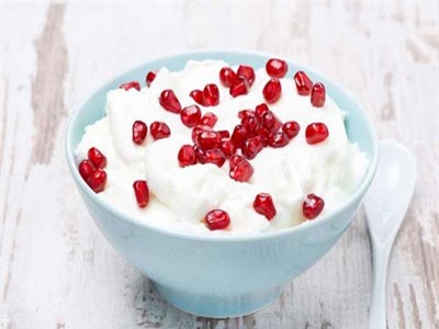 Công thức làm mặt nạ bằng hạt lựu đơn giản