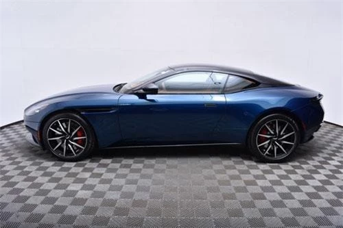 6. Aston Martin DB11 V8.