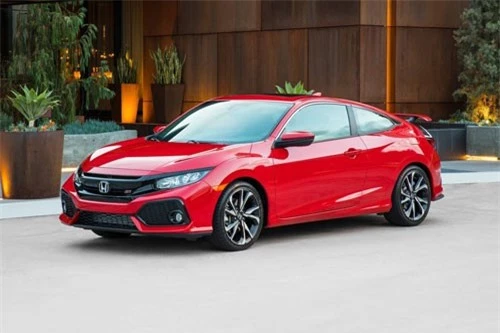 9. Honda Civic (doanh số: 325.760 chiếc).