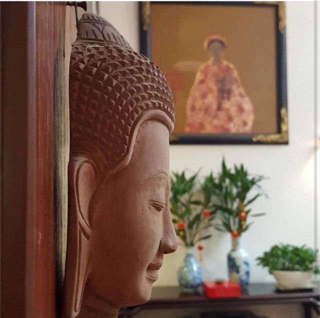 Tượng Phật mang bình yên vào nhà.