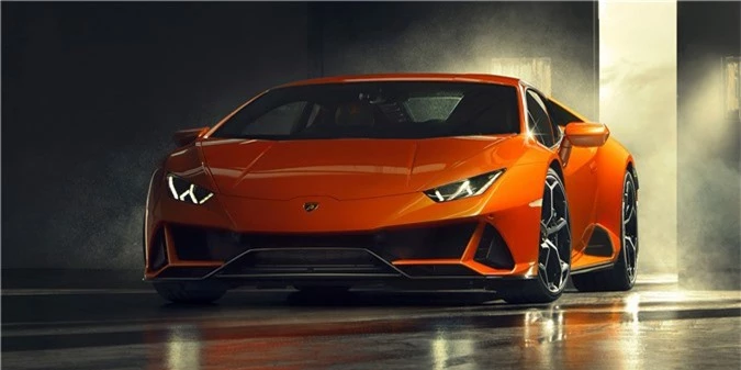 2020-lamborghini-huracan-evo-lo-dien-1.jpg