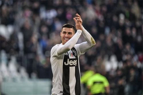 Ronaldo sẽ sang UAE?