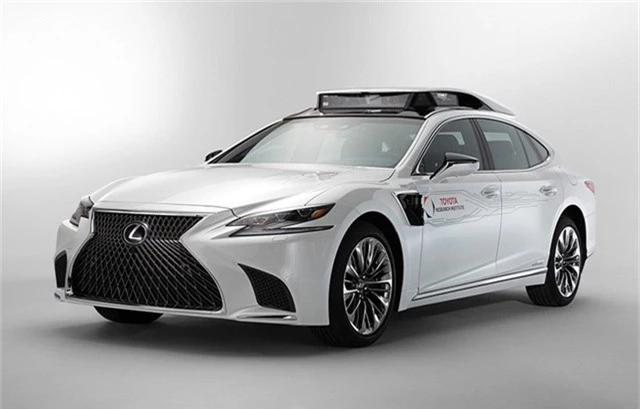 Toyota đã nâng cấp một mẫu Lexus LS dành cho phiên bản thử nghiệm xe tự lái thế hệ thứ 4 của mình.