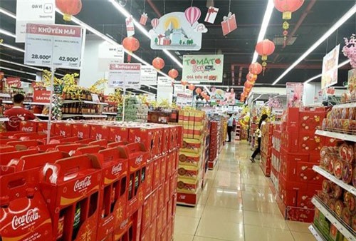 Chạy đua khuyến mãi thu hút người tiêu dùng dịp Tết