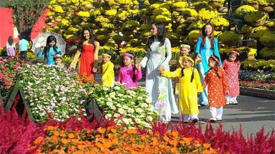 TP.HCM: Nhiều hoạt động phục vụ Tết Nguyên đán Kỷ Hợi 2019