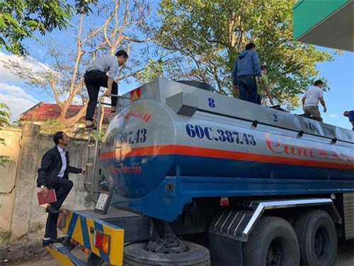 Đắk Lắk: Hơn 14.000 lít xăng lậu được “ngụy trang” bằng hóa đơn đã qua sử dụng