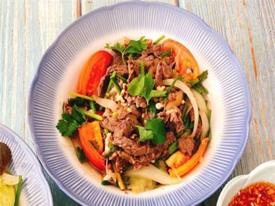 Bún thịt bò xào làm nhanh mà vẫn ngon