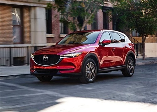 CX-5 chiếm hơn một nửa doanh số Mazda tại Mỹ. Mazda CX-5 là dòng xe chủ lực của hãng ôtô Nhật Bản trên đất Mỹ, đóng góp hơn 50% doanh số tổng, nhưng thấp hơn các đối thủ. (CHI TIẾT)