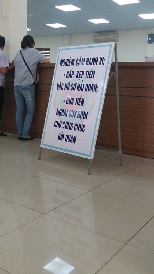 Doanh nghiệp vẫn phải chi "ngầm" ngoài quy định