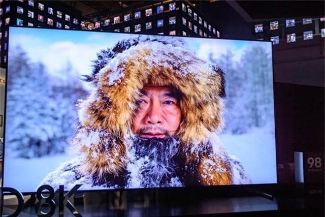 Cận cảnh TV 8K màn hình lớn nhất thế giới 98 inch của Samsung - Ảnh 6.
