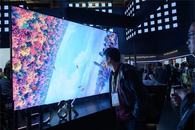 Cận cảnh TV 8K màn hình lớn nhất thế giới 98 inch của Samsung - Ảnh 7.