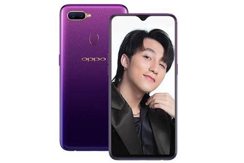 Oppo F9.