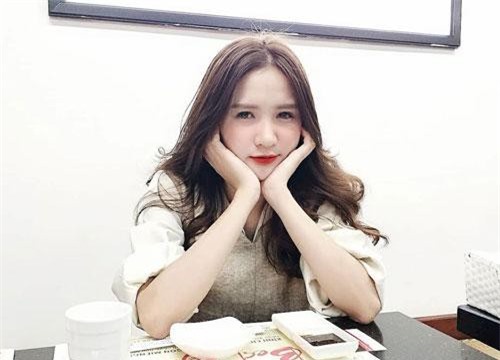 Ngẩn ngơ trước vẻ đẹp trong veo như nắng mai của nữ sinh ĐH Bách Khoa Hà Nội