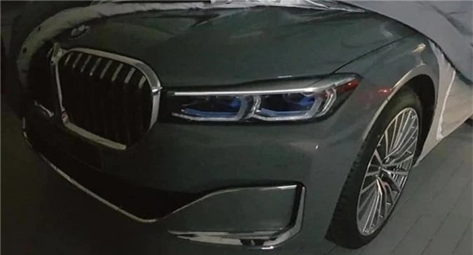 ro-ri-hinh-anh-2020-bmw-7-series-facelift-2.jpg