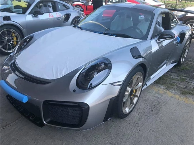 porsche-911-gt2-rs49686253-2117497004956200-1800637473747894272-o.jpg