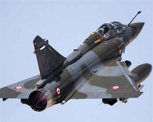 Máy bay Pháp mất tích bí ẩn