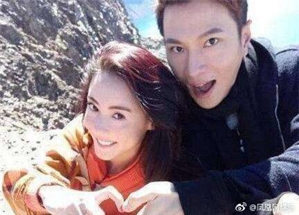 Người tình bí mật của Trương Bá Chi khoe ảnh ôm con trai quý tử, danh tính nhanh chóng được tiết lộ?