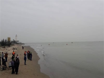 Sụt chân xuống vùng nước sâu, nam sinh lớp 6 tử vong