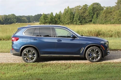 3. BMW X5.