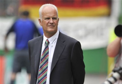 Lộ diện HLV thứ hai mất việc tại Asian Cup 2019