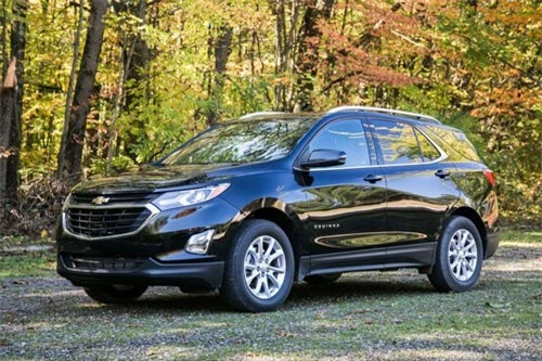 4. Chevrolet Equinox (doanh số: 332.618 chiếc).