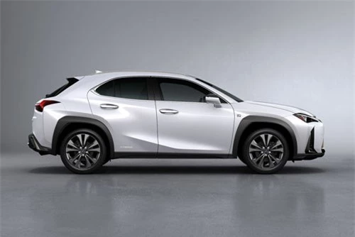 6. Lexus UX 2019.